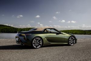 Lexus LC500 Convertible 2020 года  (WW)